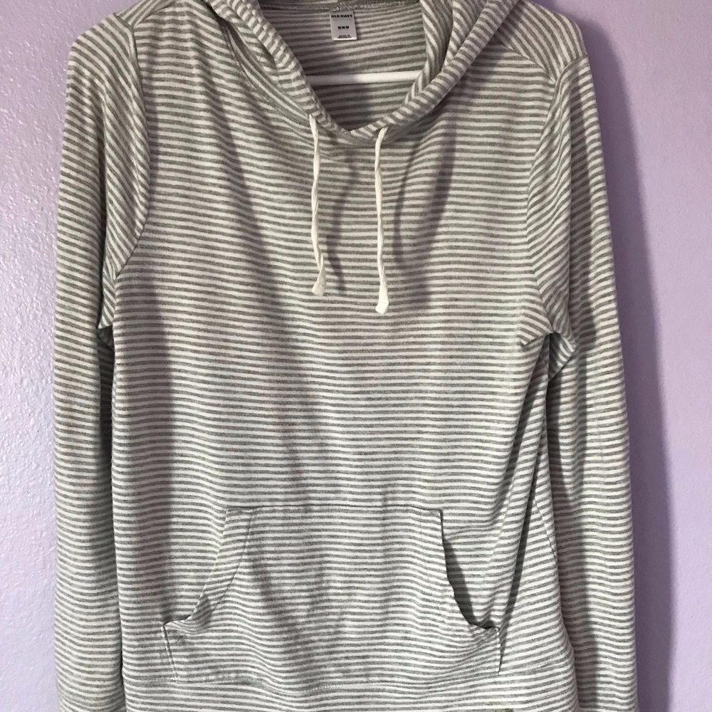 Long sleeves grey sweater